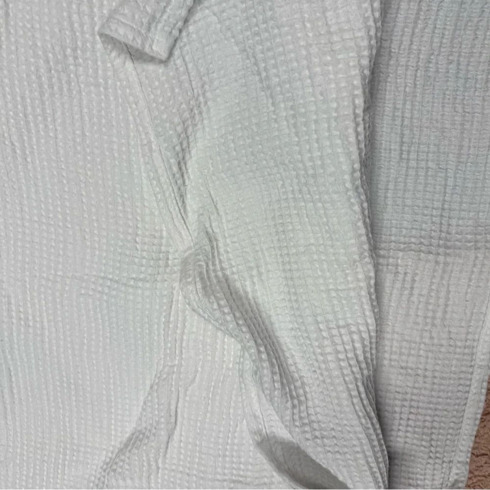 Calvin Klein White Textured Throw